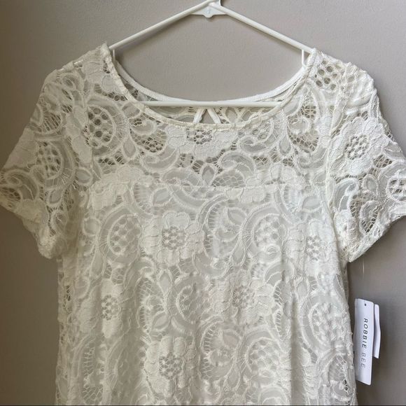 Robbie Bee Cream Lacey Short Sleeve Midi Dress - Picture 9 of 12